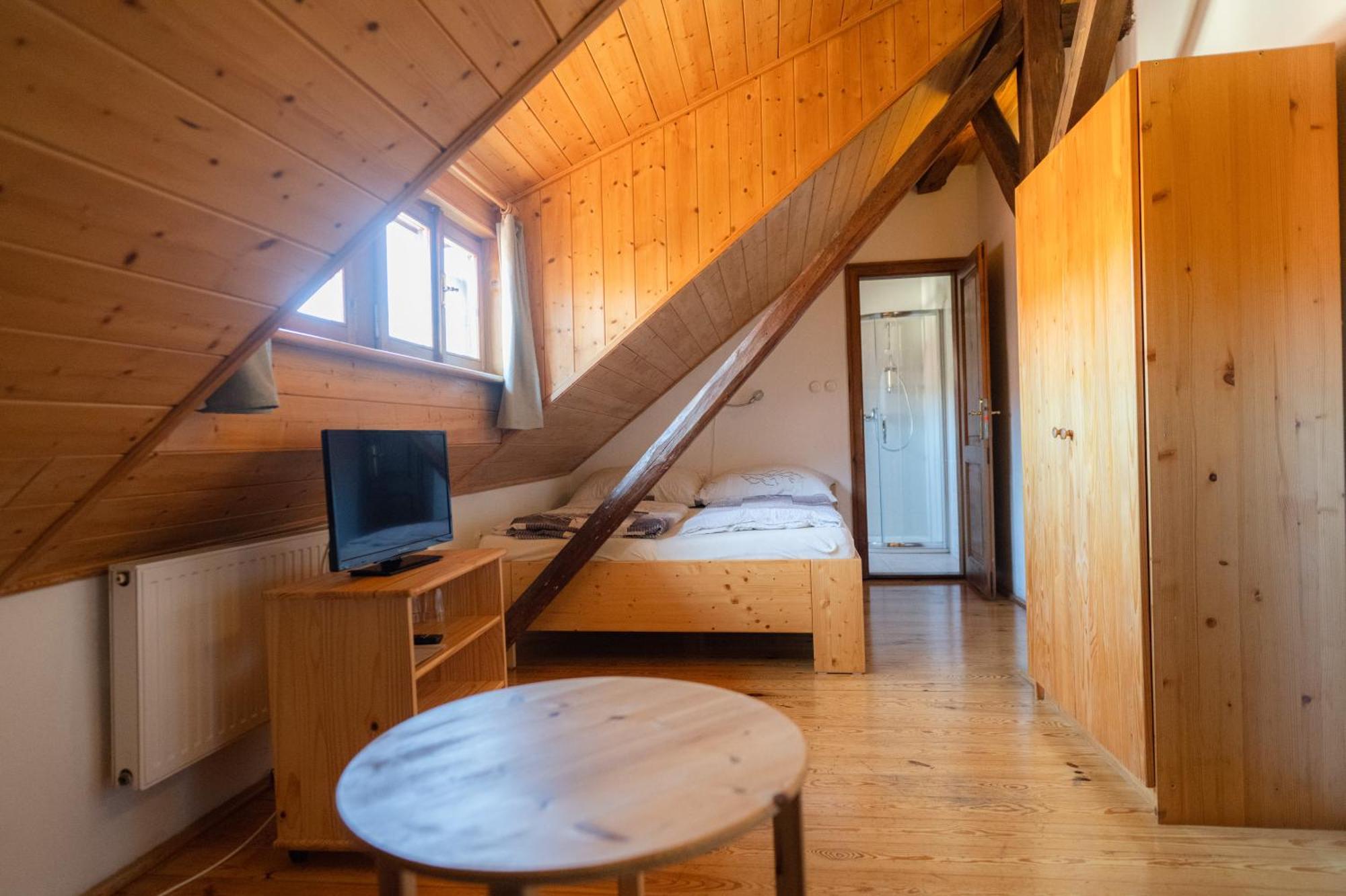 Mlyn Kamenice Klucenice Exteriér fotografie